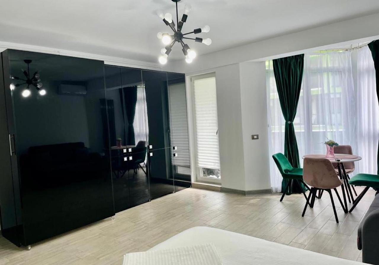 Nicolas By Alezzii Beach Apartament Studio Năvodari Extérieur photo